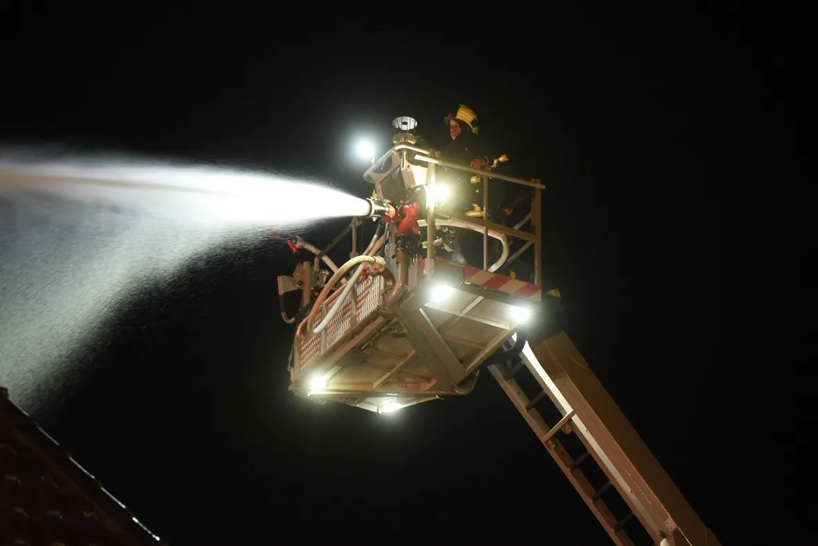 Incendiu puternic într-un hotel din Berlin: șase răniți 