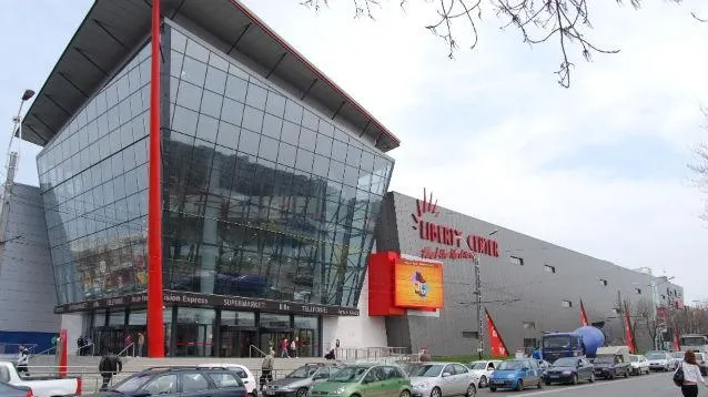 Două birouri din Primăria Sectorului 5, mutate într-un mall. Vor lucra 40 de funcţionari