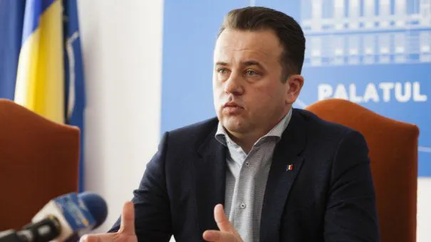 Liviu Pop: "Îi întreb cinstit pe colegii de la Facultatea de Drept a UB - se plagiază şi acolo?