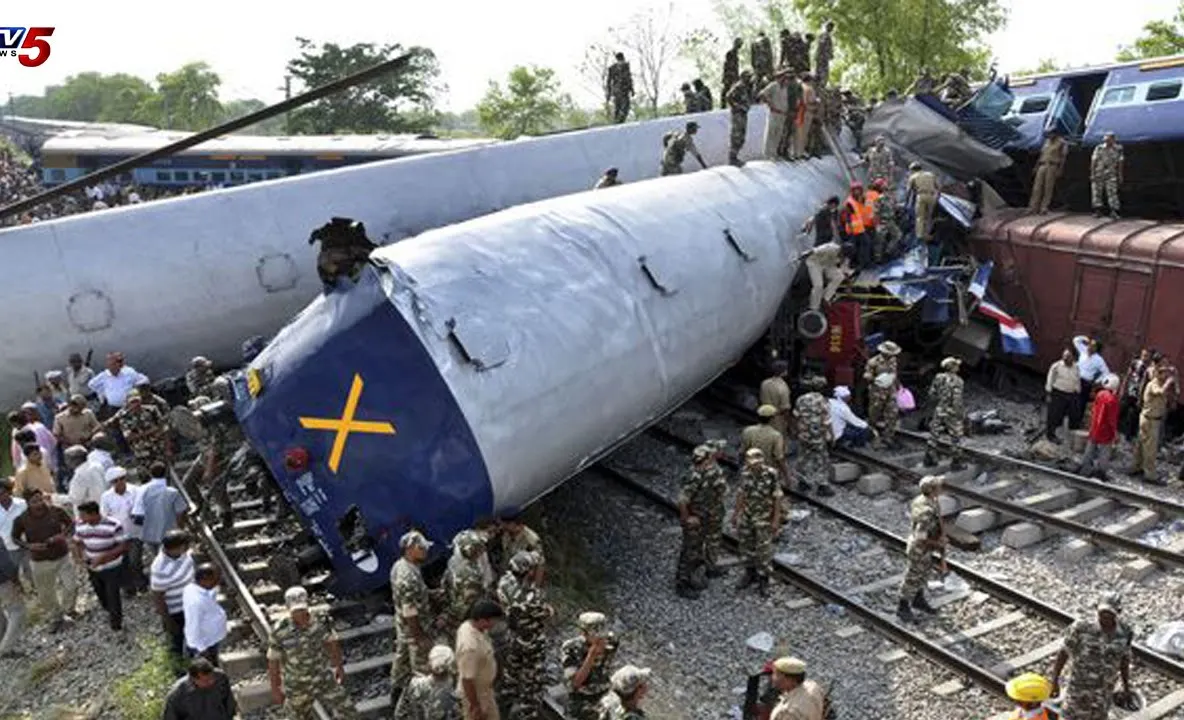 Zeci de răniţi după deraierea unui tren