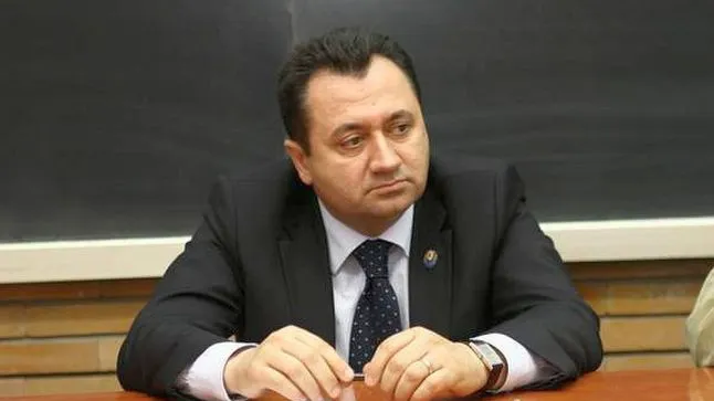 Foşti deputaţi PSD, răsplătiţi cu funcţii la Agenţia Nuceară. Un  preşedinte şi doi consilieri
