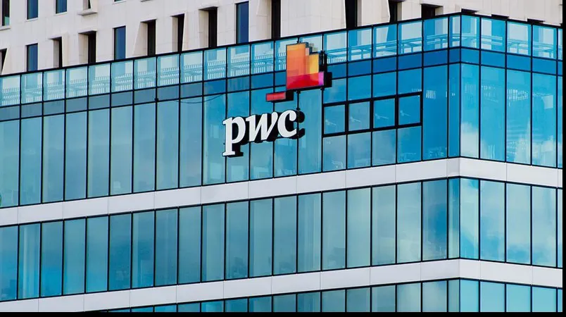Celebra companie de consultanță PricewaterhouseCoopers, amendată cu 5,1 milioane de lire sterline