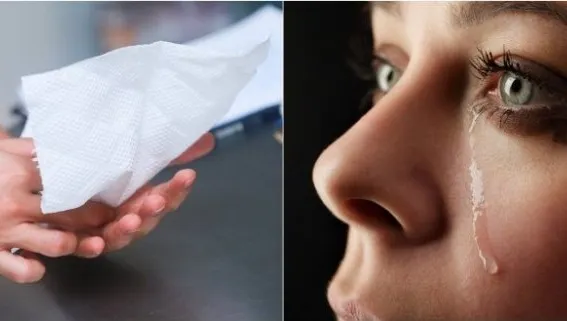 Mama mergea să-și îngroape fiul. Un străin a oprit-o, i-a dat un bilet. A citit și a bufnit în plâns