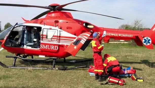 Accident grav în Satu Mare. Circulația pe DN 19 A este blocată. A fost solicitat un elicopter SMURD