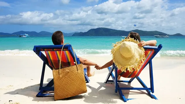 Protecţia Consumatorilor, o nouă lege: Niciun turist nu va mai plăti aceste taxe