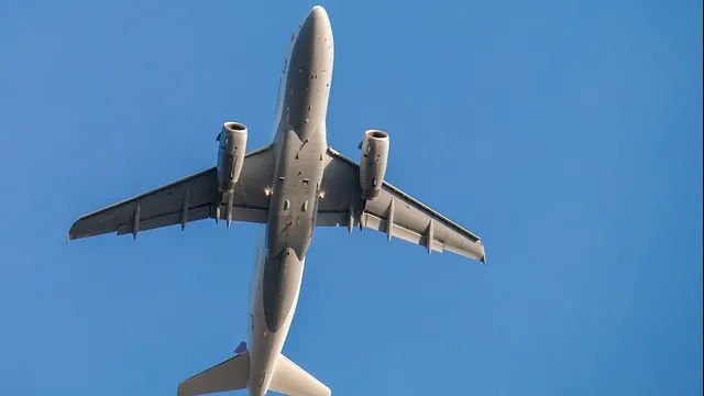 Vom avea zboruri directe de la Montreal și Toronto spre București