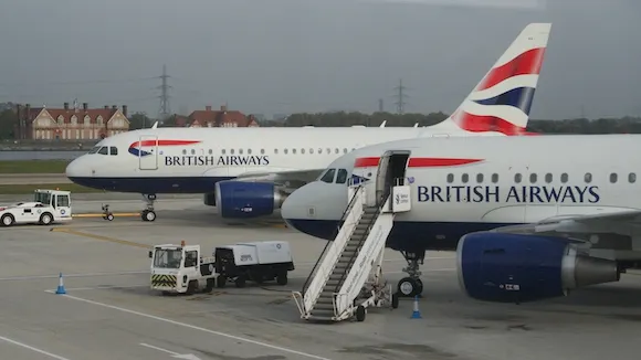 ALERTĂ la Paris! Pasagerii unui avion au fost evacuaţi