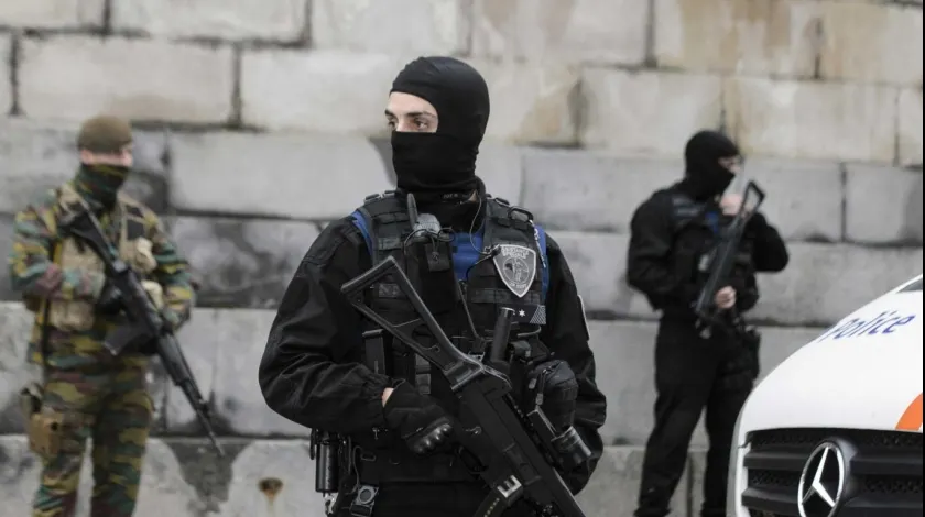 Statele Unite, în ALERTĂ: Organizaţiile teroriste planifică un atac similar celui din 11 septembrie 