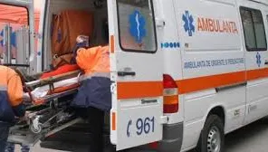 Un copil în vârstă de un an și jumătate, în stare gravă după ce a căzut într-o oală cu apă fierbinte