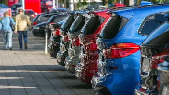 Un gigant auto recheamă în service 1 milion de mașini de lux!