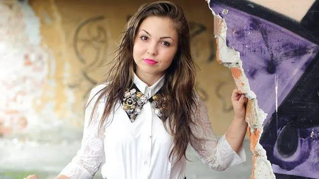 Tânăra aceasta de 17 ani din Lugoj s-a spânzurat. Motivul incredibil! Era frumoasă şi cuminte, dar..