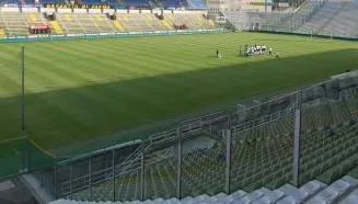 O mare echipă de fotbal, cu tradiție, în România a intrat în faliment!