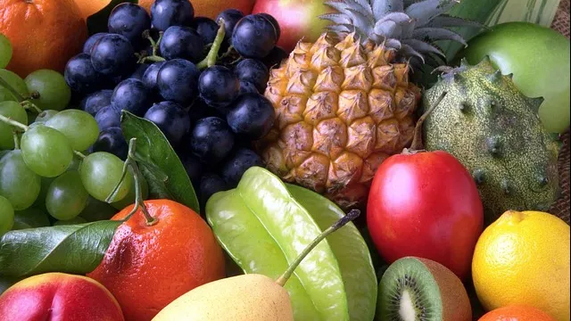 Nu știai asta. La ce să te uiți când cumperi fructe