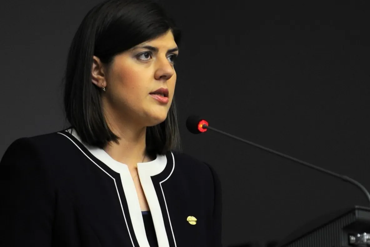 Kovesi răspunde, după acuzația că a mers cu Dragnea și Coldea la ”tăierea porcului” într-o vilă SRI
