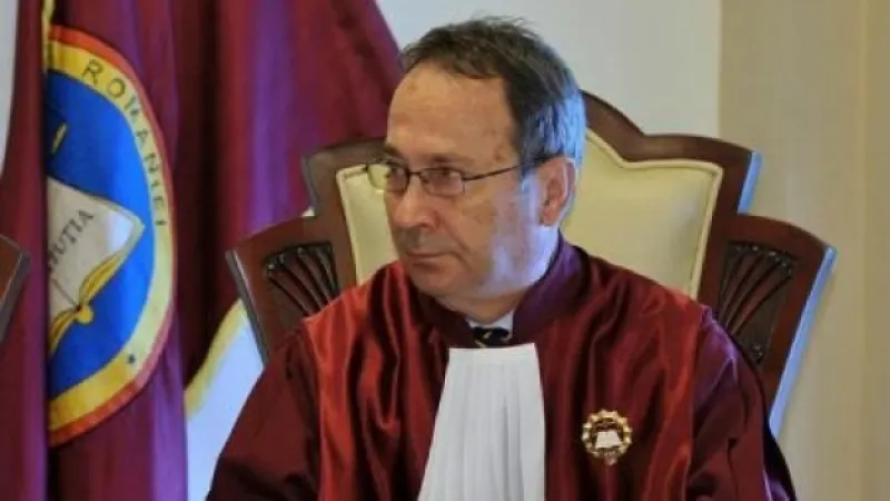 Preşedintele CCR, acuzat de CSM: "A încălcat independenţa Justiţiei"