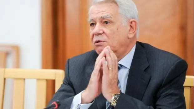 Polonia caută sprijinul României în conflictul cu UE. Mesajul lui Meleșcanu