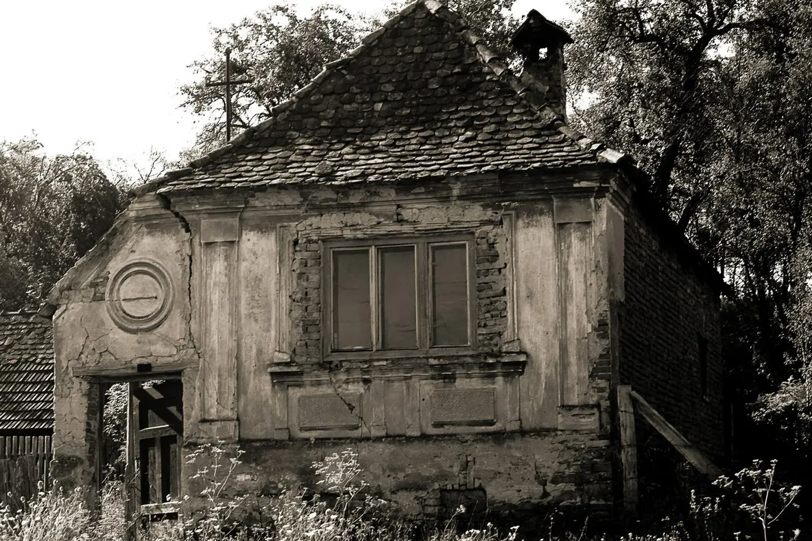 LOCALITĂŢILE FANTOMĂ ale României. Apar în registrele naţionale, dar nu sunt locuite
