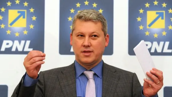 Predoiu, despre modificările Codului Penal: Dirijează soluții în dosarele lui Dragnea și Tăriceanu