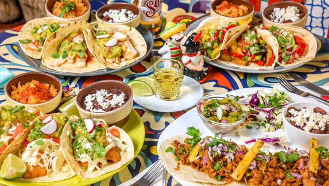 Salată pico de gallo din Cartea Secretă a Fridei Kahlo 