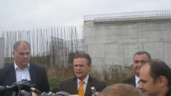 Decizia oamenilor de afaceri, sătui de promisiunile autorităţilor legate de Autostrada Transilvania