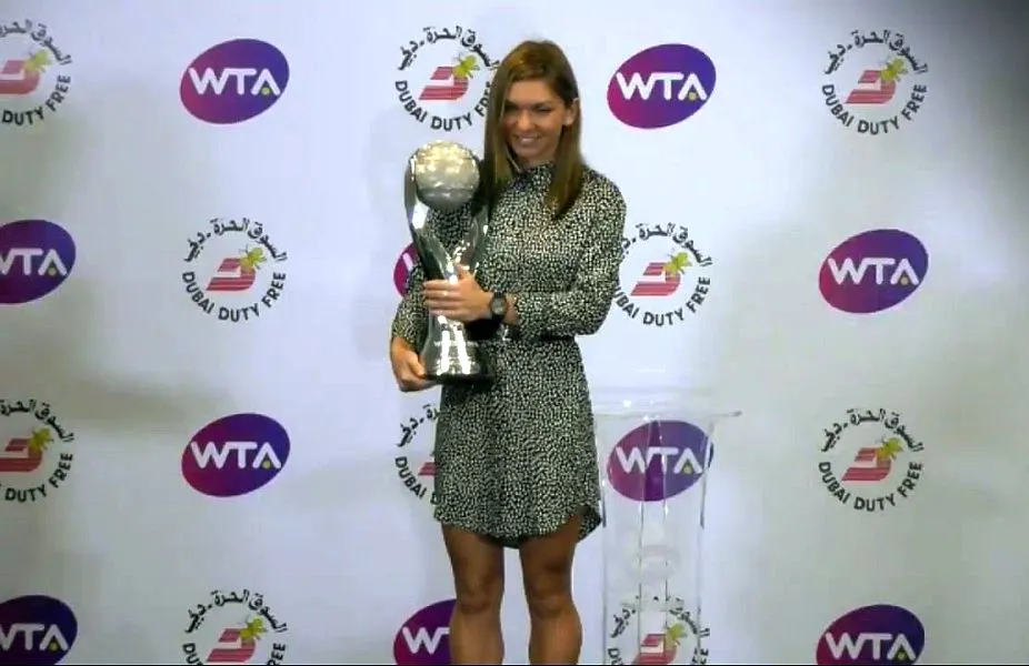 Ce-a făcut Simona Halep înainte să înceapă meciul cu Siniakova. Spectatorii au râs