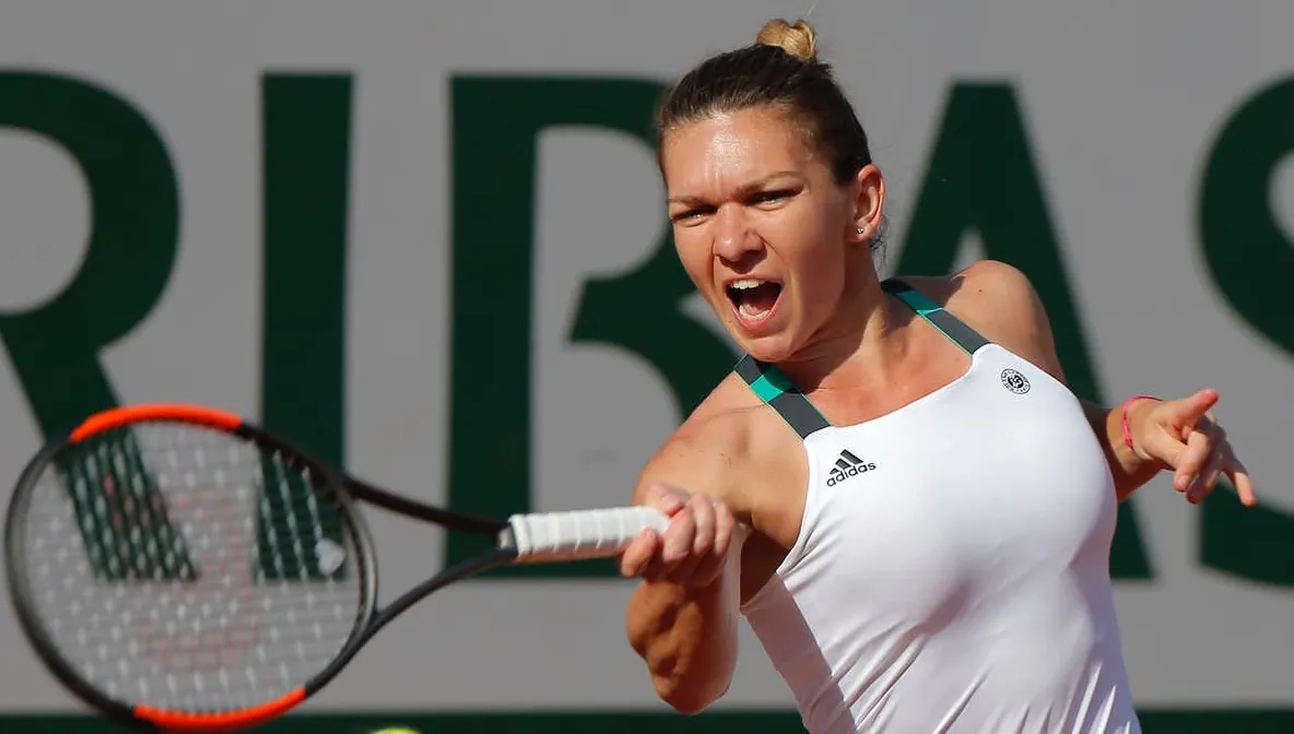 Simona Halep a "zdrobit-o" pe Caroline Garcia la Turneul Campioanelor 
