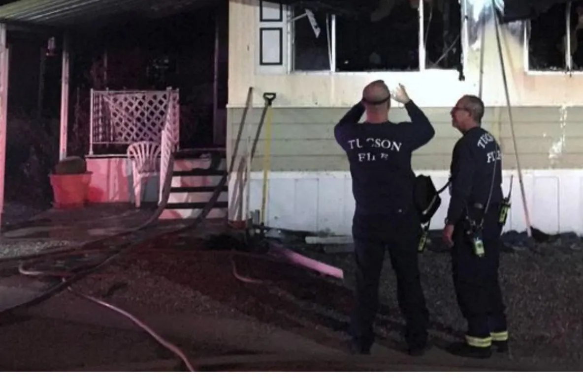 Un american și-a incendiat propria locuință, după ce a încercat să scape de păianjeni
