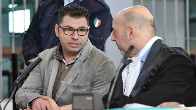 Un italian a infectat cu HIV, intenţionat, 30 de femei. Ce le spunea partenerelor sale