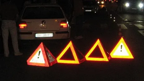 Adolescentă de 16 ani desfigurată, după ce a urcat într-o mașină condusă de un șofer beat