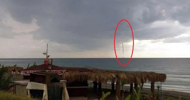 Antalya a fost DEVASTATĂ de o tornadă - imagini dramatice. Pagubele, URIAŞE