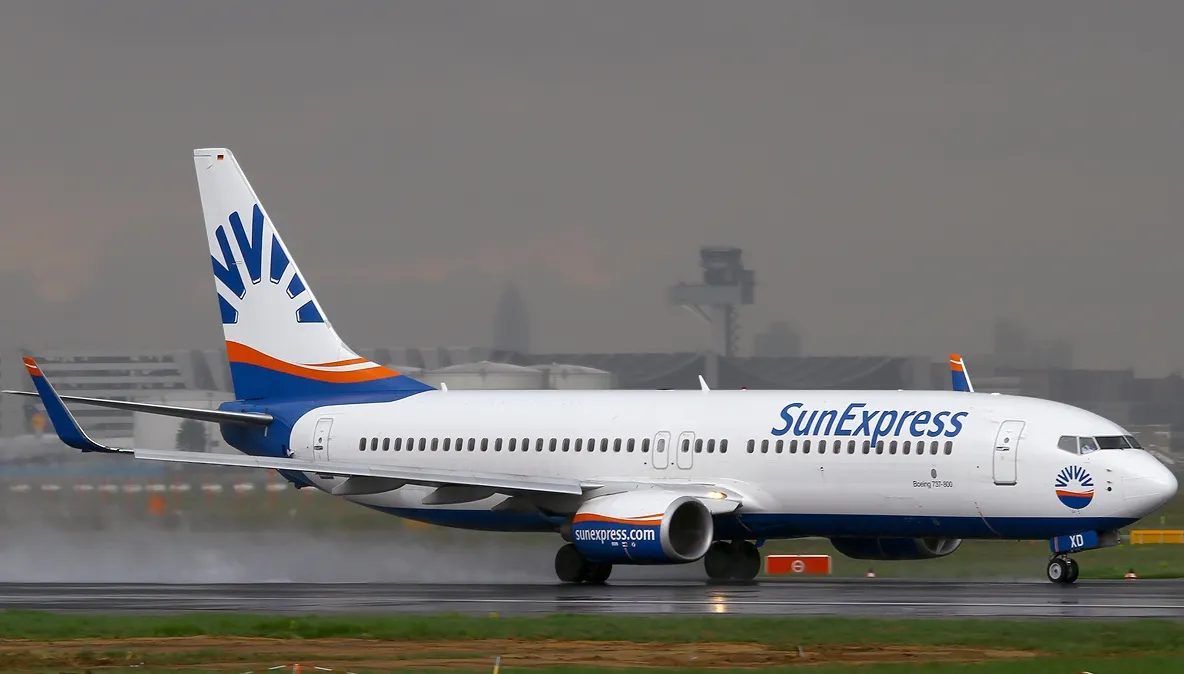Aterizare de urgenţă pe aeroportul Otopeni. Ce s-a întâmplat