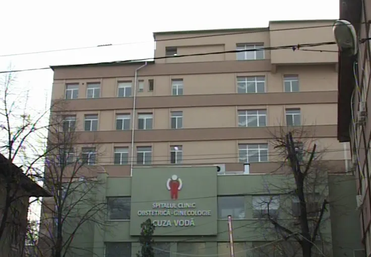 Anchetă la maternitatea din Iaşi, după ce o femeie a povestit TRAUMA şi umilinţa naşterii 
