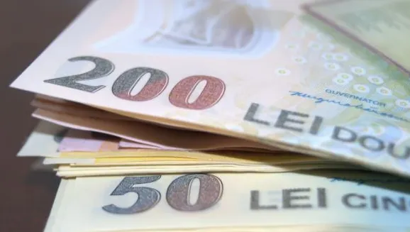 Ce pot face angajații dacă firma nu începe negocierile colective pe SALARII