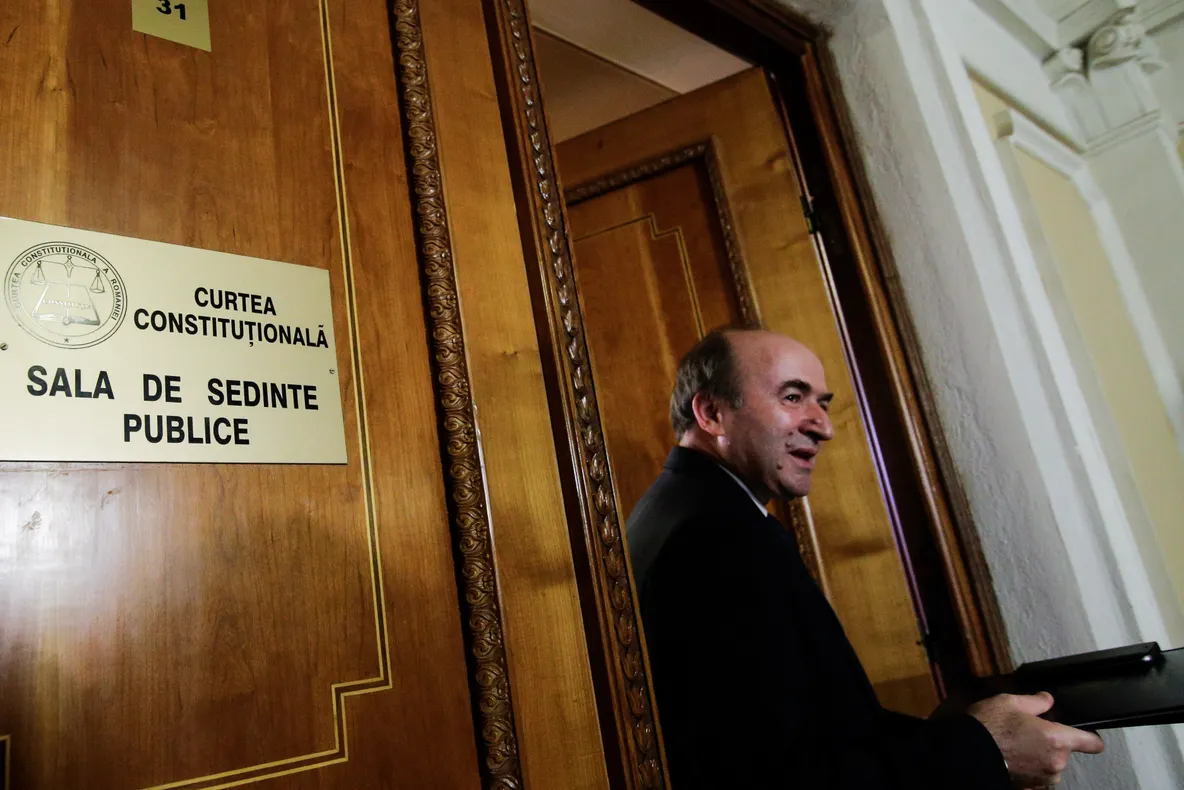 Decizia CCR în cazul BELINA, amânată pentru 23 noiembrie. Dorneanu: "Pentru aprofundarea cauzei"