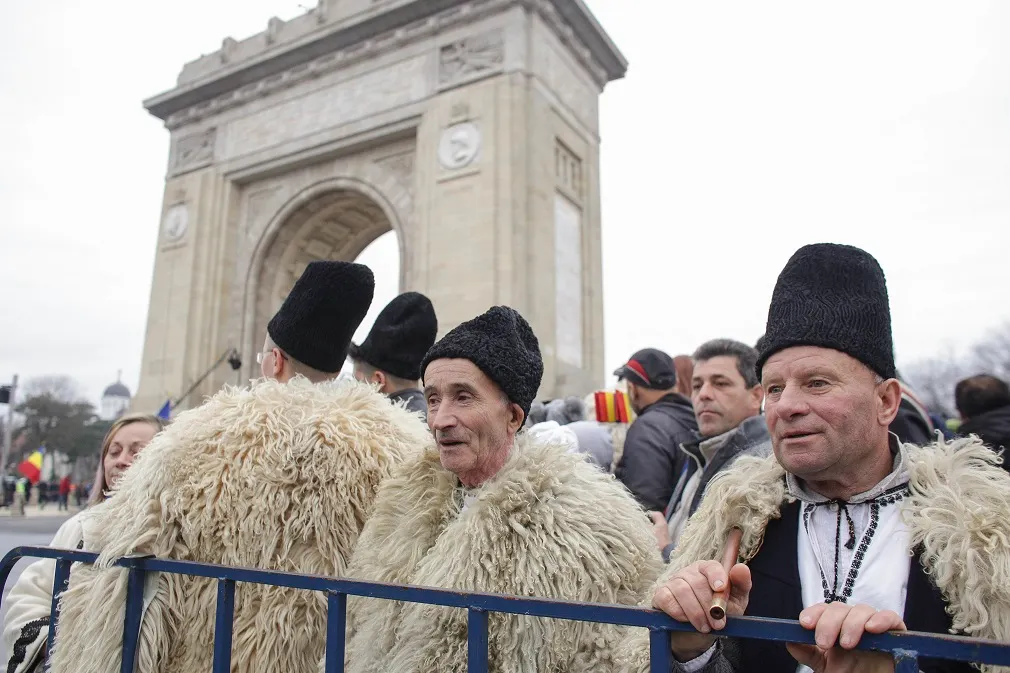 1 Decembrie în imagini! Cele mai surprinzătoare momente din București și țară