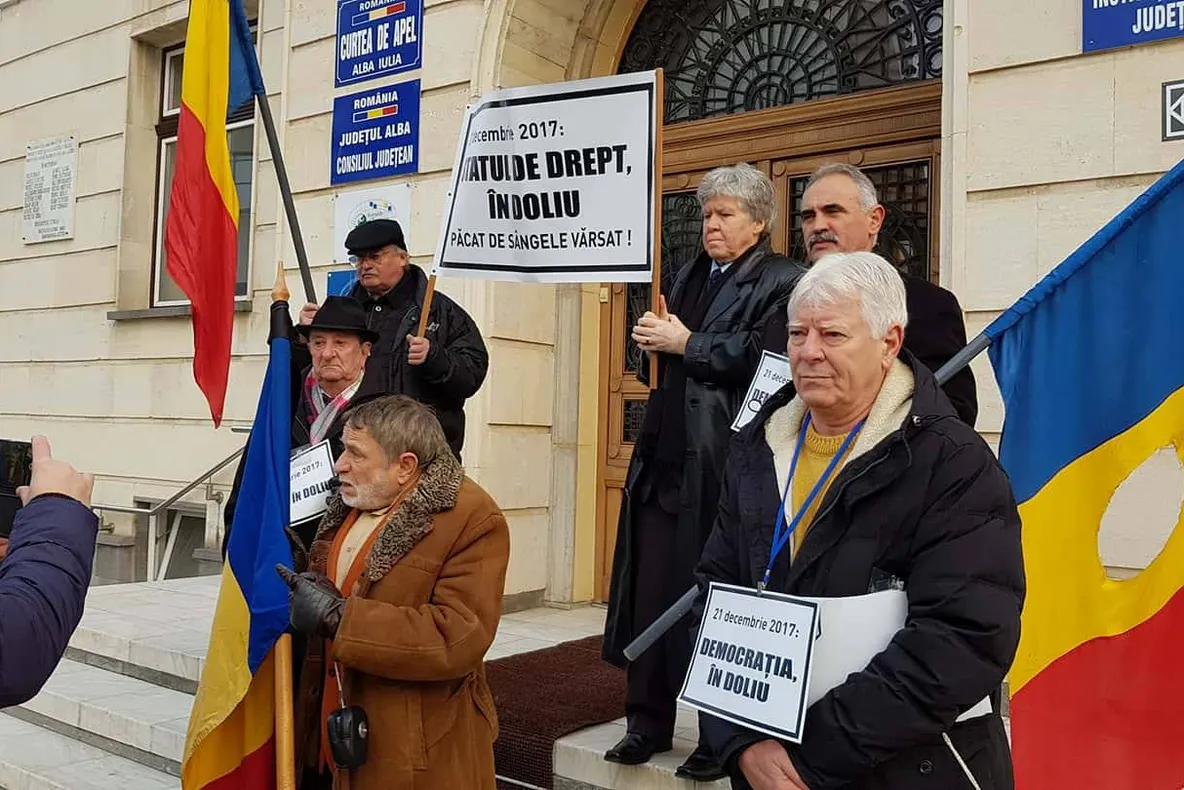 VIDEO. Scandal și amenințări la evenimentul de comemorare a 28 de ani de la Revoluția din 1989 