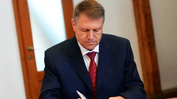 Anunț de ultimă oră pentru toți părinții din România.  Klaus Iohannis a semnat decretul