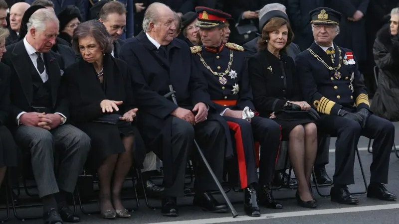 REGELE MIHAI. Mai multe familii regale din Europa, la funeraliile regelui Mihai