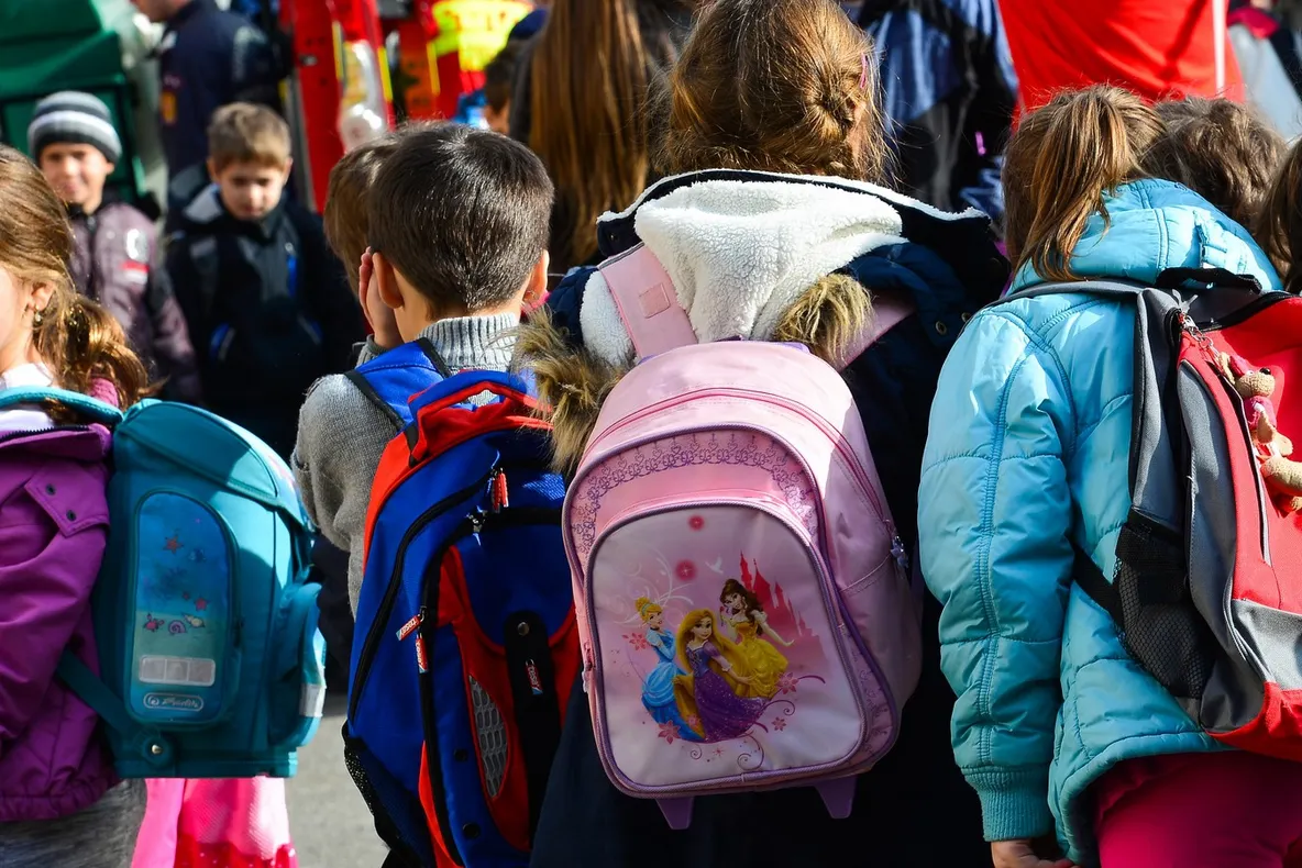 Un nou scandal în învăţământ: Învăţătoare acuzată că ar fi agresat un elev