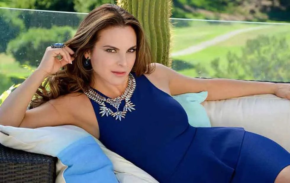 A pozat GOALĂ, la 20 de ani după TELENOVELA care a făcut-o celebră. Cum arată Kate del Castillo