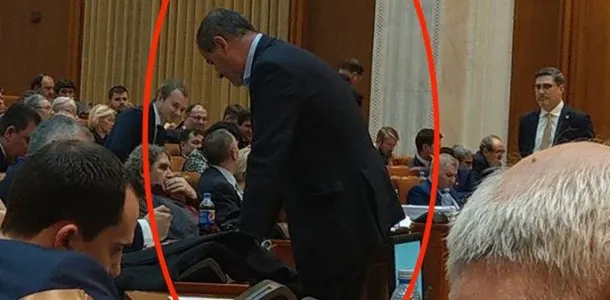 Dragnea și-a trimis adjunctul, un condamnat penal, să supravegheze votul din Parlament