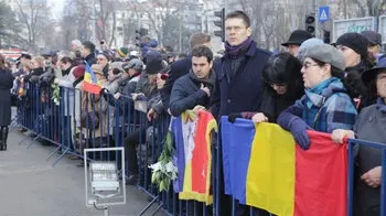 „Jos comuniștii”, la funeraliile Regelui Mihai