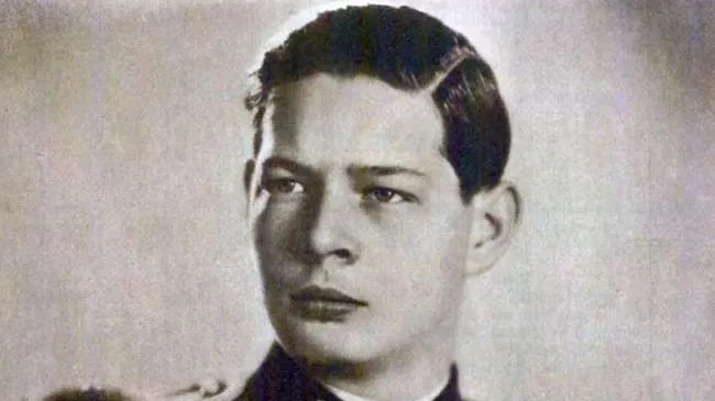 Regele Mihai a murit. Întâlnirea dintre Regele Mihai şi Hitler. Ce impresie i-a lăsat Fuhrerul