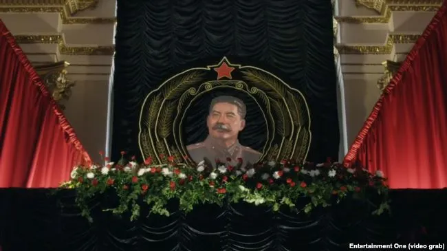 Filmul care l-a înfuriat pe Vladimir Putin. „Moartea lui Stalin”, anulat în Rusia