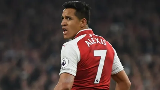 Manchester United a transferat de la rivala Arsenal şi i-a dat cel mai mare salariu din Anglia