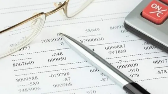 Ai DATORII la Fisc? Uite cum poţi EVITA popririle