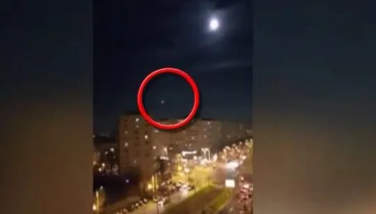 Un OZN deasupra Bucureștiului, noaptea trecută