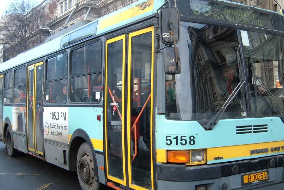 Pană majoră de curent în București. Troleibuzele au fost blocate în centrul orașului