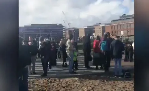 Cutremur în Marea Britanie. "Pământul se mișca, toate clădirile tremurau"