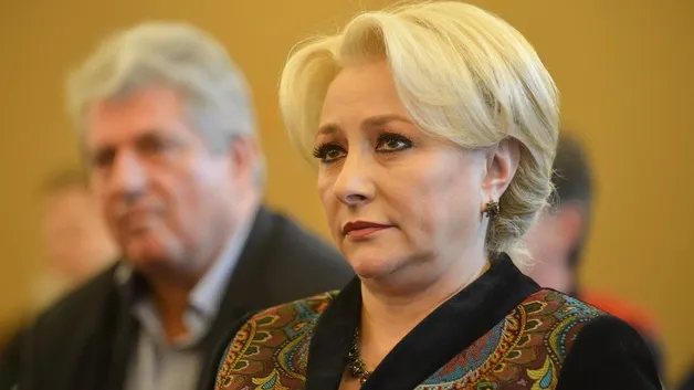 Gafă a premierului Viorica Dăncilă: obligatoriu este, de fapt, opţional 